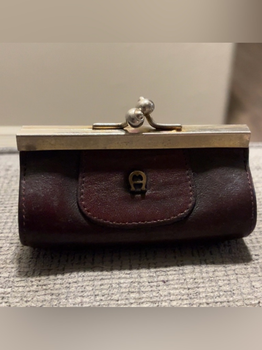 Vintage Etienne Aigner Leather Kisslock Coin Purse Made in Italy - Picture 6 of 11